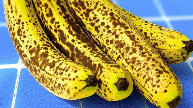 9 astuces anti-gaspillage pour réutiliser les bananes trop mûres