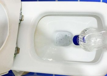 Comment enlever les mauvaises odeurs dans les toilettes?