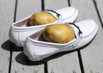 Mettre une pomme de terre dans sa chaussure avant de se coucher