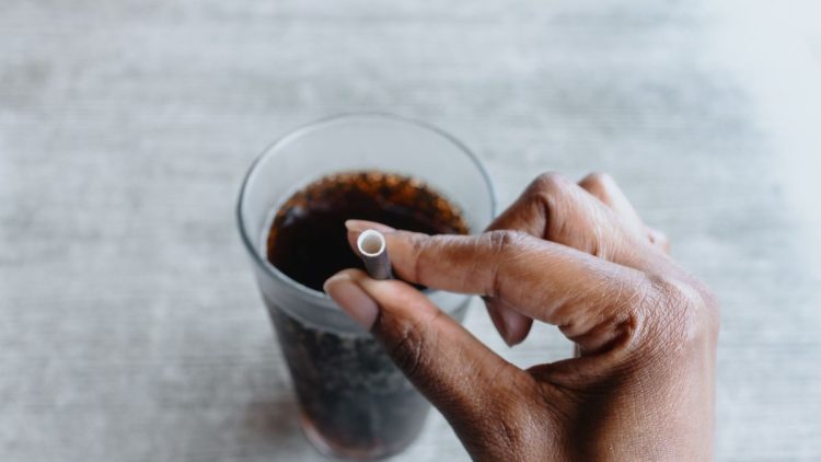 Nettoyer avec du coca : voici comment utiliser la boisson sucrée dans le ménage