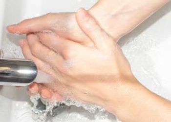 Se laver les mains à froid ou à chaud ? Une variante est clairement meilleure